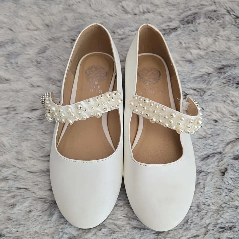 Vince Camuto White Flat Dress Shoes, Girls Size 3.5, Great Condition - Picture 6 of 10